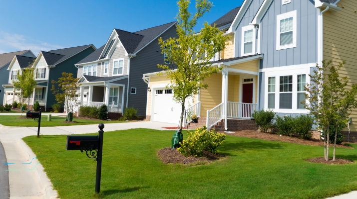 homes in a neighborhood