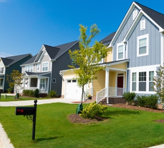 homes in a neighborhood